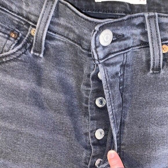 Levi's Jeans Womens 29x25 Black Denim Ribcage Straight Ankle Button Fly - Picture 3 of 5